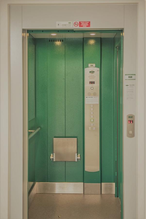 Holata 401 Apartment